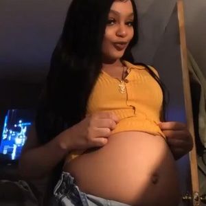 Meet your Posher, Ely